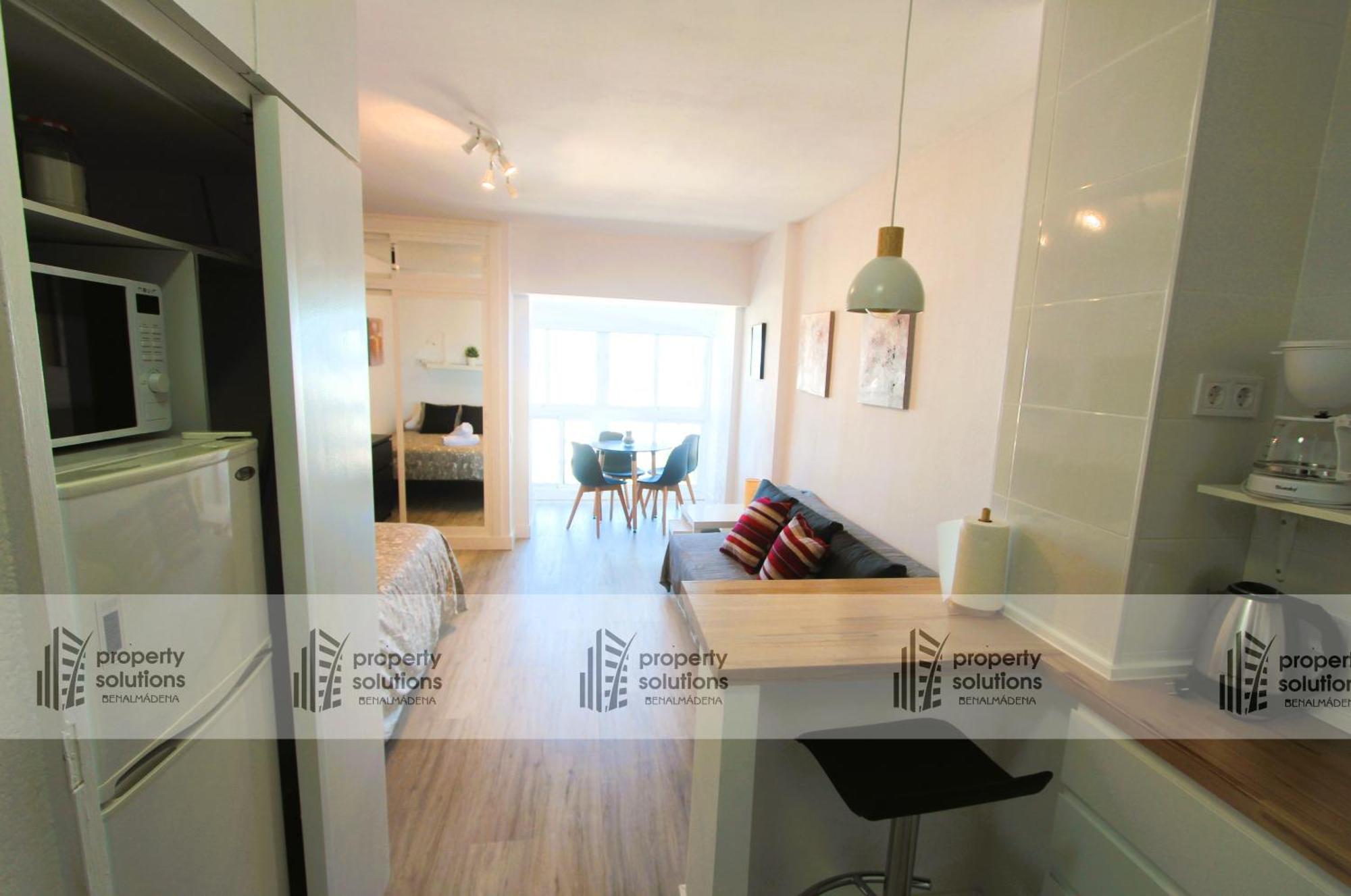 714 Iris Apartamento - Vista Al Mar - Cerca De Tren, Restaurantes, Tiendas - Playa A 10 Min Caminando Benalmádena Kültér fotó